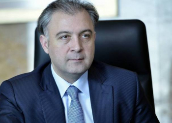 Xalid Əhədov Prezidentin sosial‑iqtisadi məsələlər üzrə köməkçisi təyin edilib
 