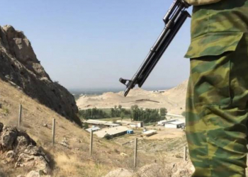 Tacikistan ordusu Qırğızıstanda avtomobil körpüsü partladılıb
