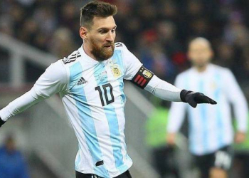 Messi Argentina yığmasında oynamaqda davam edəcək