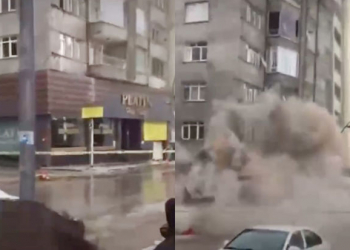 Türkiyənin Elazığ şəhərində canlı yayım zamanı daha bir bina çökdü - Video