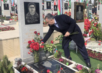 Abşeron rayonunda şəhid ailələri Novruz bayramında ziyarət edilib