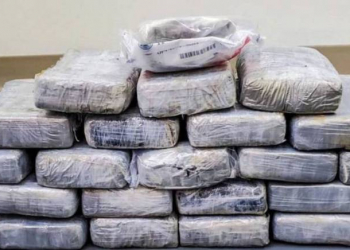 İspaniya polisi göyərtəsində 1,5 ton kokain olan gəmini ələ keçirib