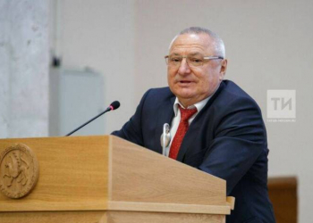 Rusiyada deputat Kadırovun oğlu ilə bağlı sözlərinə görə üzr istəyib