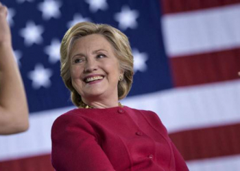 Hillari Klinton: Trampa səs vermək Putinin komandasına səs vermək deməkdir
