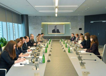 Mikayıl Cabbarov Dünya Bankının rəsmisi ilə görüşüb - Foto