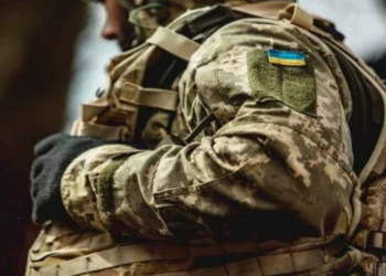 Ukraynada xidmət müddəti bitmiş hərbi qulluqçular ehtiyata buraxılır