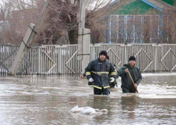 Qazaxıstanda dəhşətli daşqınlar: 3600-dən çox evi su basıb