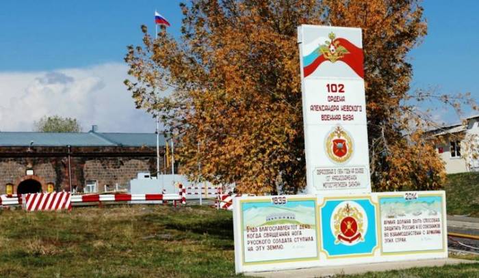 Ermənistandakı Rusiya hərbi bazası necə genişlənir?