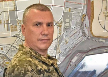 Zelenski Odessa hərbi komissarını işdən çıxarıb