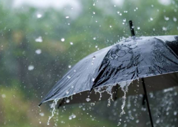 Hava qeyri-sabit keçib, yağış və sulu qar yağıb - Faktiki hava