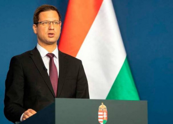 Macarıstan hökumətinin rəsmisi Avropa Parlamentinin rəhbərliyini ikiüzlülər dəstəsi adlandırıb